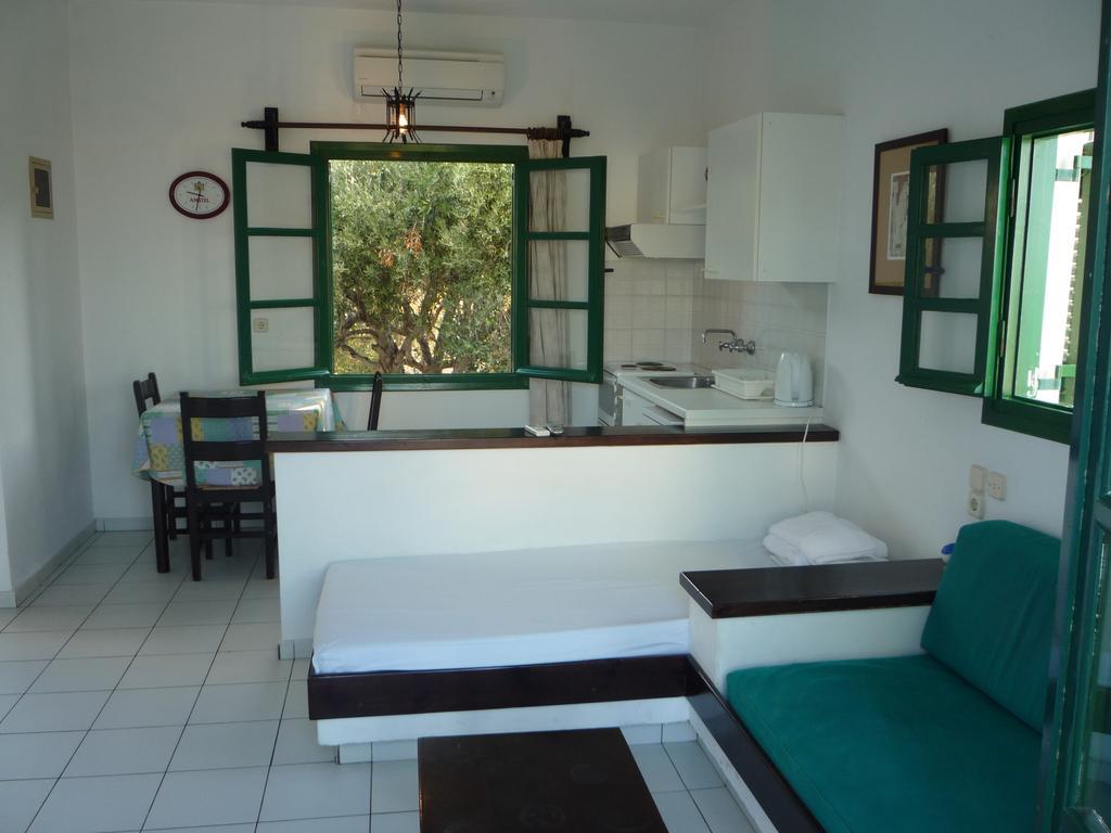 Sirius Apartments Limenas Chersonisou Zimmer foto