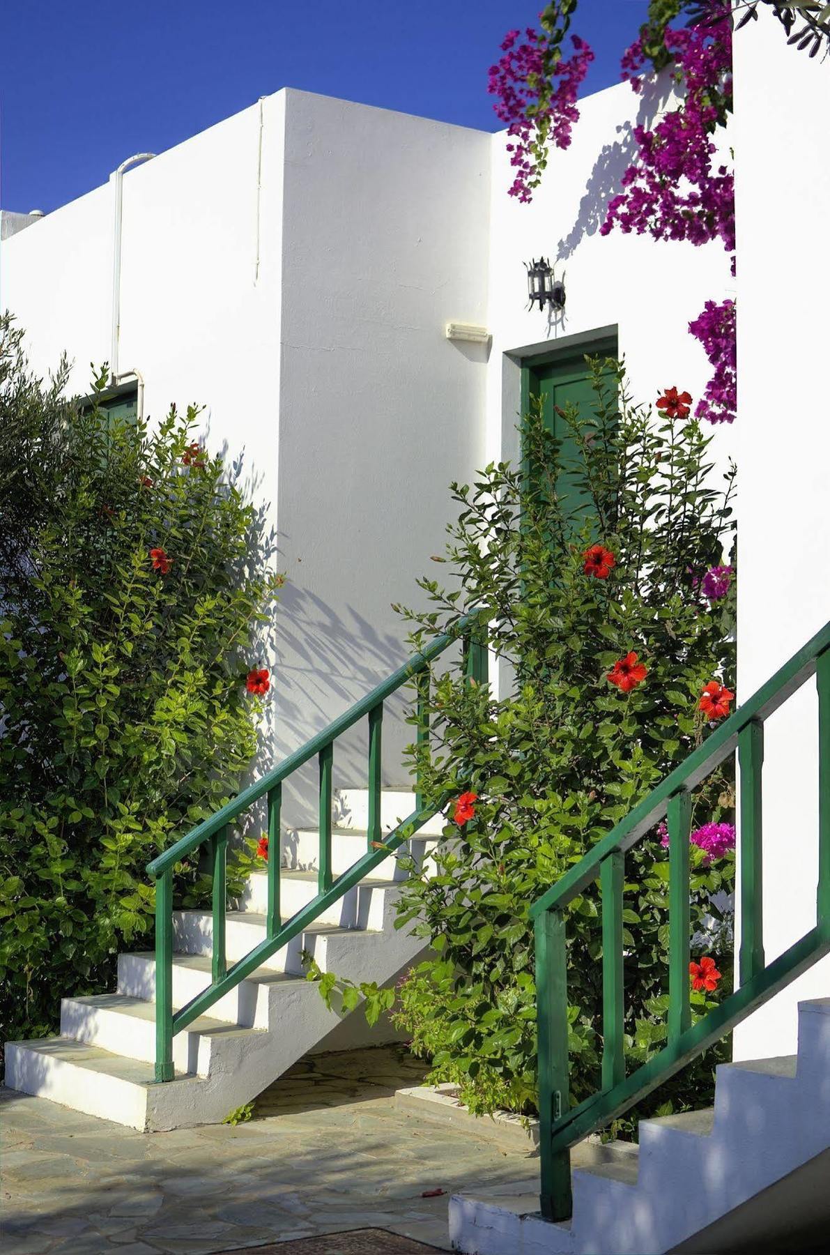 Sirius Apartments Limenas Chersonisou Exterior foto